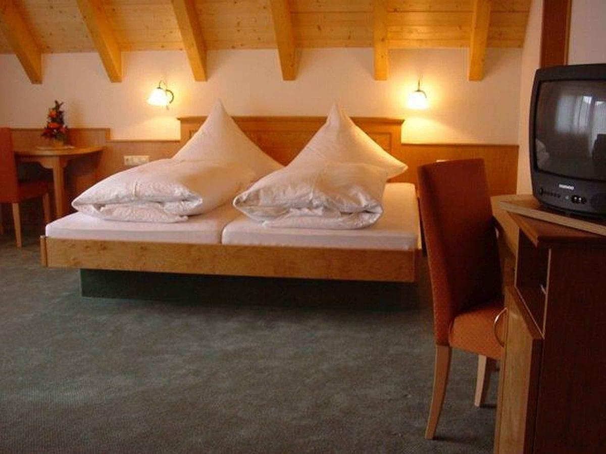Gasthof Zum Schuetzen Oberprechtal ภายนอก รูปภาพ